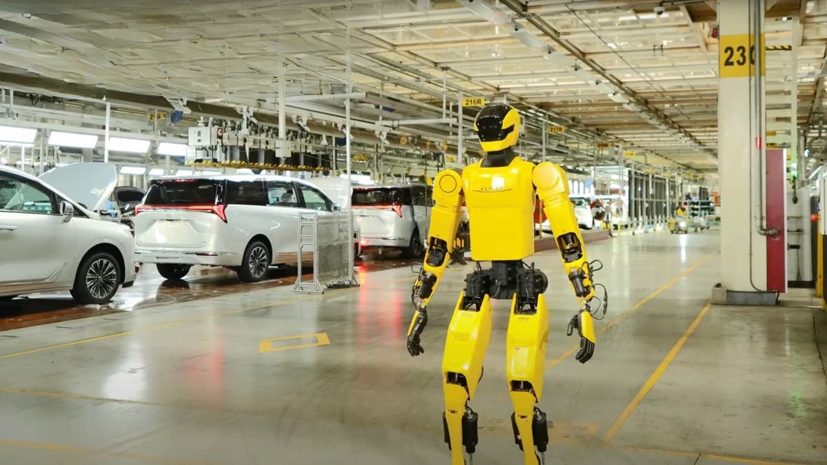 2 humanoid robots handle quality checks and assembly at auto plant