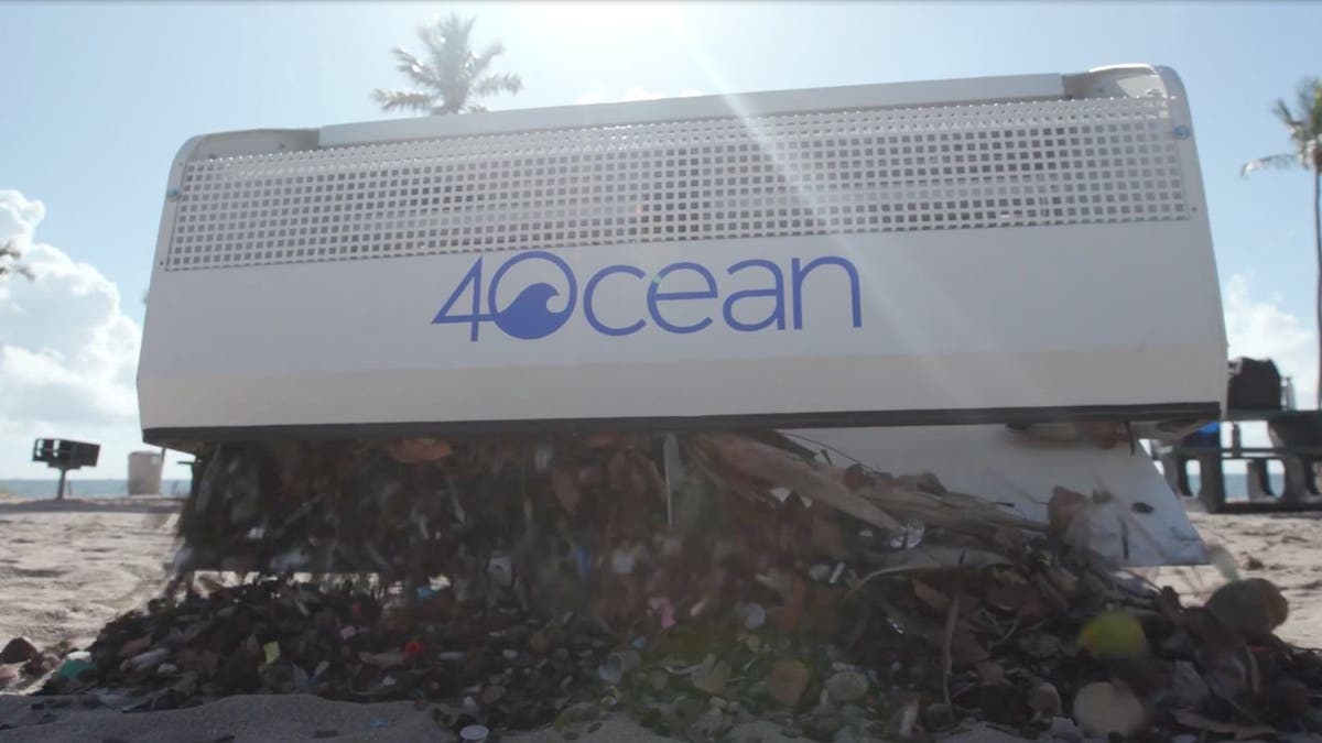 Robot cleans 32,000 square feet of beach per hour 5 robot beach cleaner 4