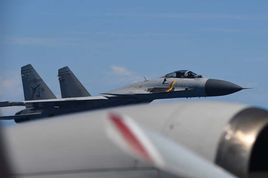 Chinese J15 next to P 3C