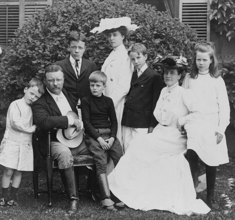 Home 38 Roosevelt Family