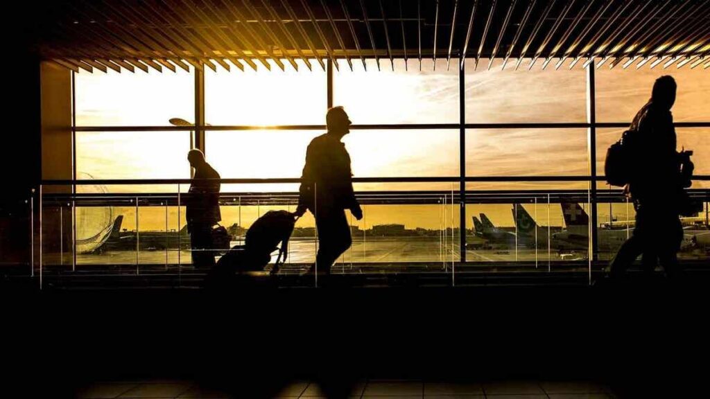 1 how airlines are using ai to charge you more