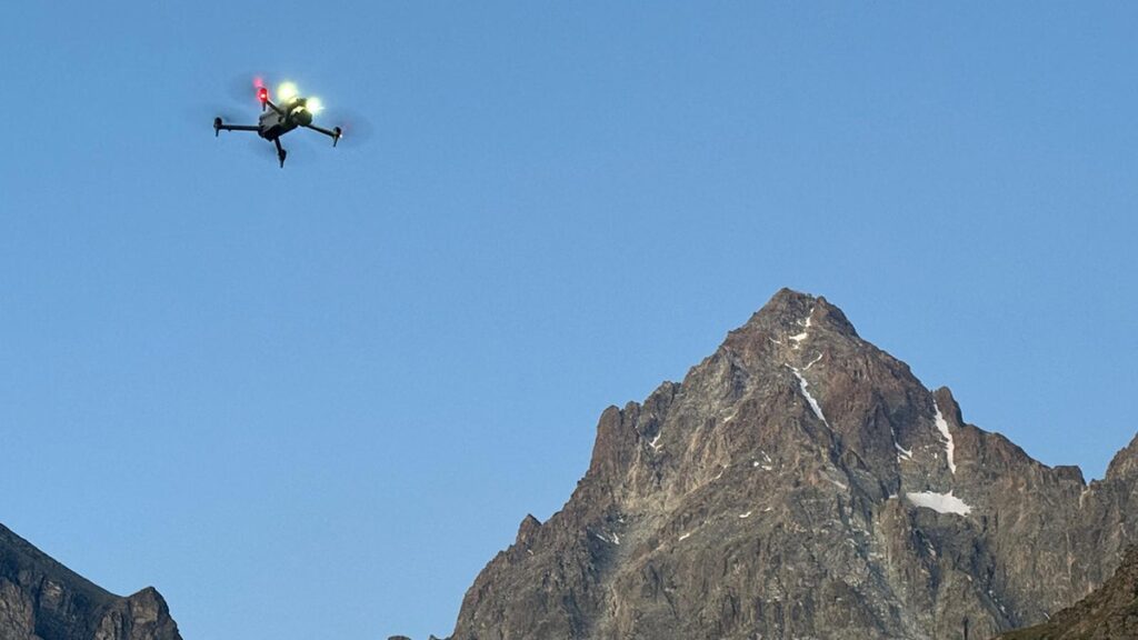 italian search and rescue team drone