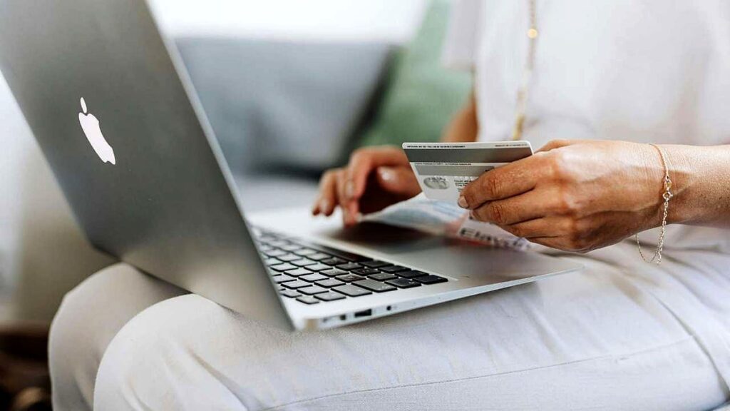 5 e-commerce tech terms every shopper should know 2 1 the future of shopping 5 tech terms you need to know