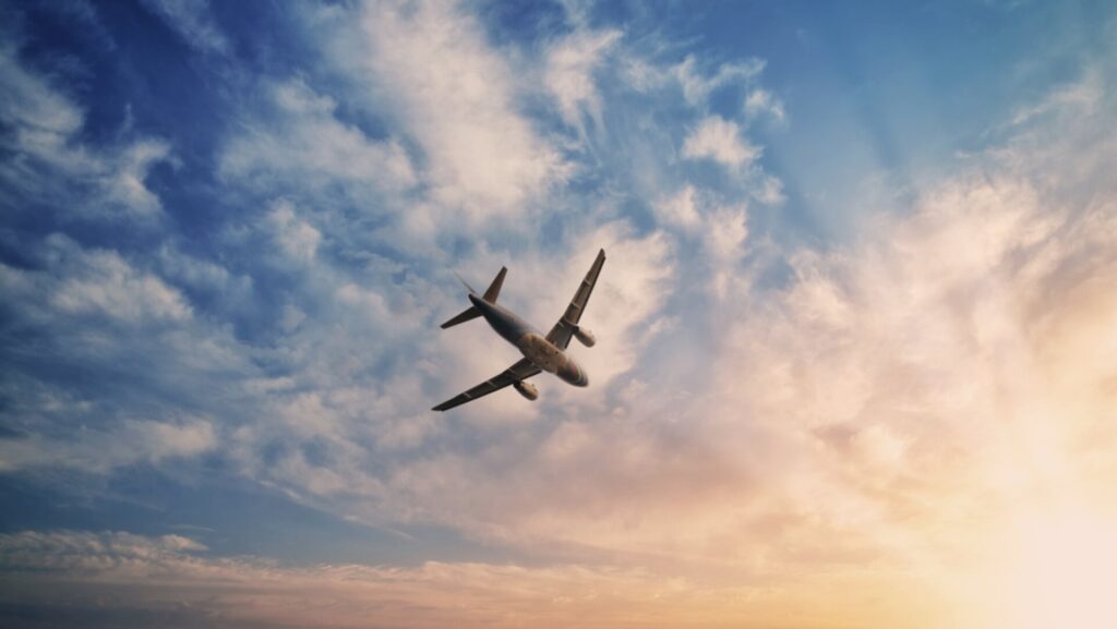 ESA-supported test leads to better in-flight connectivity 2 Plane pillars