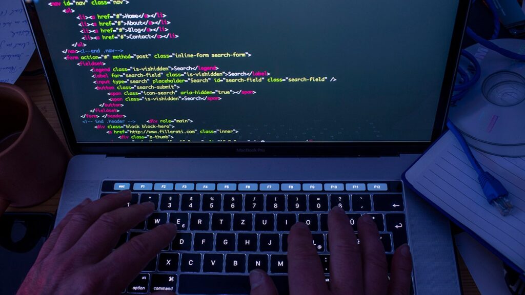 cybercrime hacker photo 3