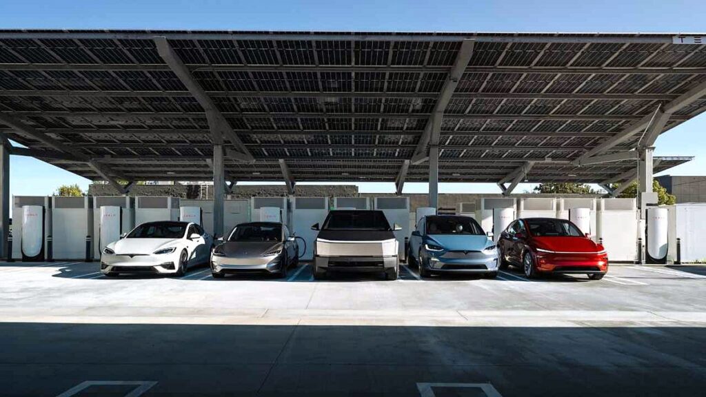 Tesla's self-driving cars under fire again 2 tesla self driving investigation