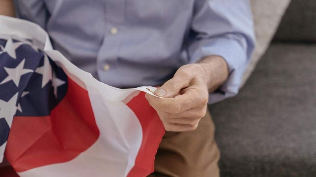 VA issues overpayment scam alert for veterans 2 1 va overpayment scam alert for veterans