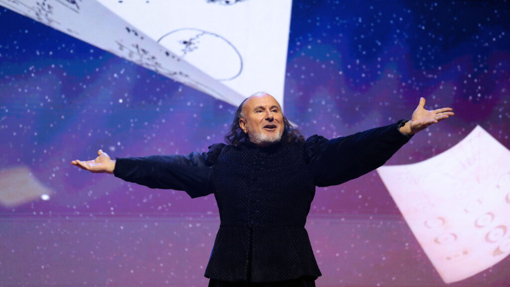 Celebrating 30 years of European satellite navigation 2 Celebrating 30 years of European satellite navigation pillars